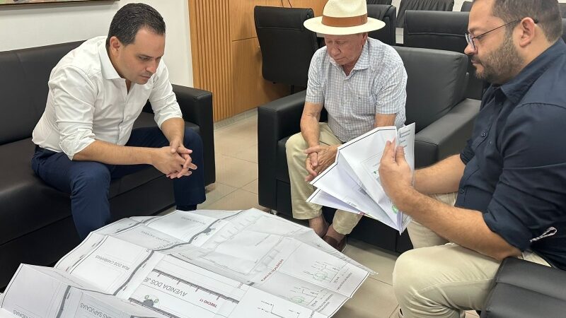 Em Cuiabá, prefeito busca por recursos para obras no Dante de Oliveira e Parque Florestal