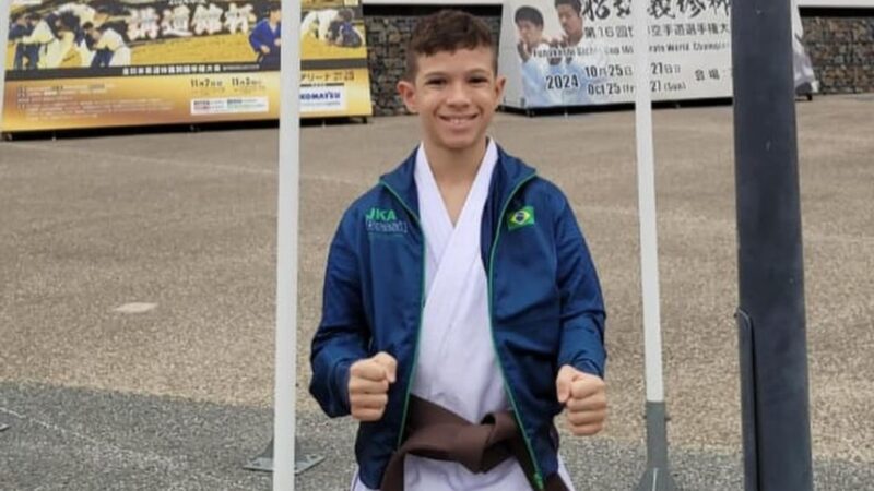 Aos 11 anos, atleta bolsista do programa Olimpus compete em Mundial de Karatê no Japão