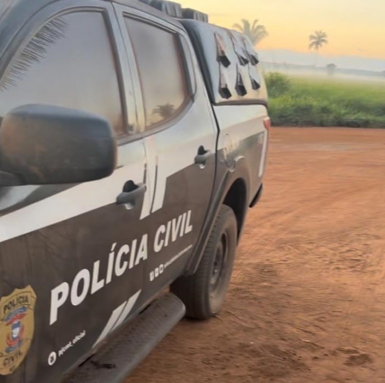 Mulher que comandava boca de fumo é presa pela Polícia Civil durante operação em Confresa