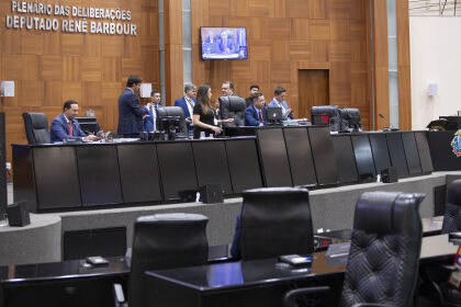 Deputados estaduais aprovam LDO 2025