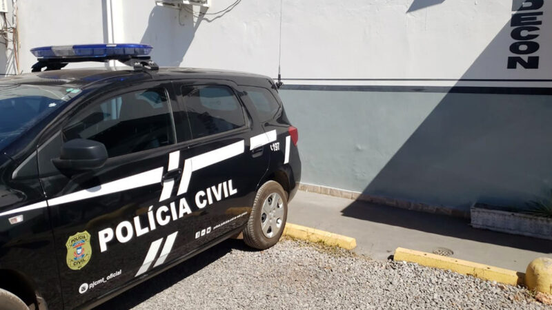 Agiota que emprestava dinheiro com juros de 20% e cobrava vítimas na Justiça é alvo de operação em MT