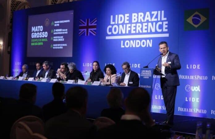 Governador diz em Londres que déficit de armazenagem e seguro são principais desafios no agro em MT