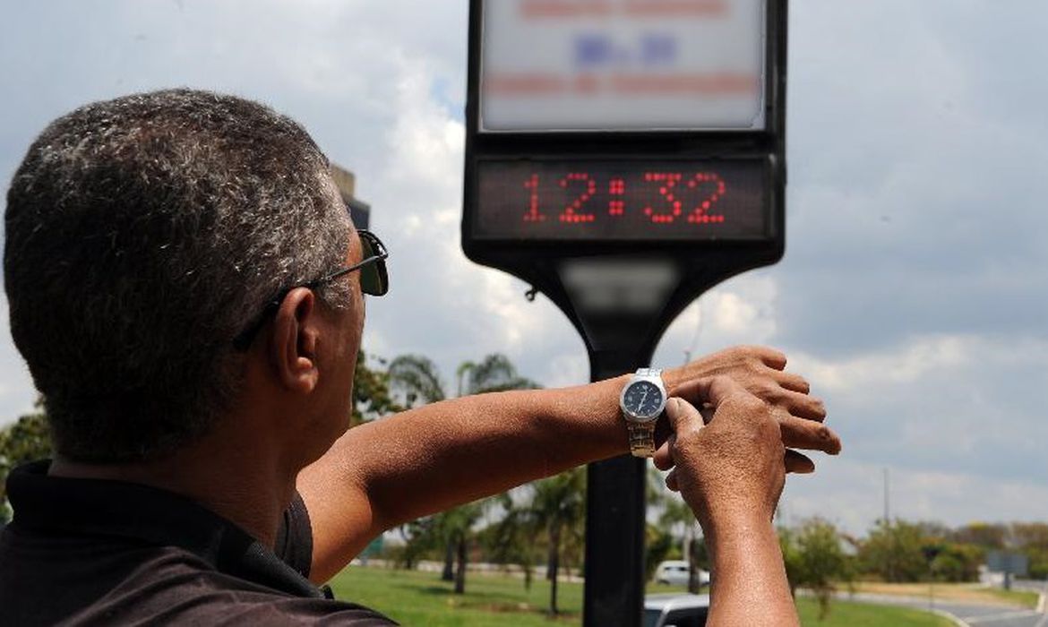Horário de verão: medida pode ficar para 2025