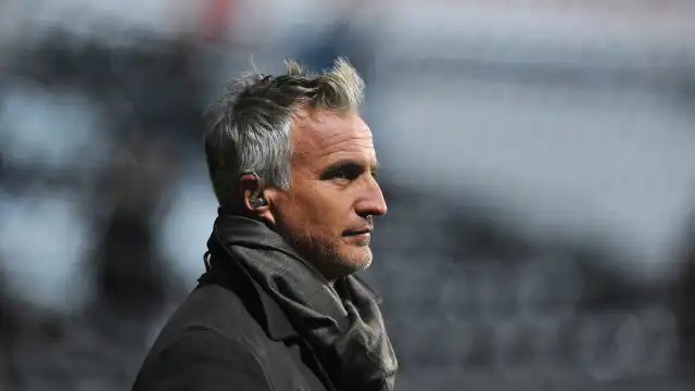 Ex-jogador francês David Ginola ‘se recusa’ a conhecer a neta