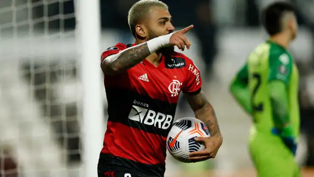 ‘Queremos que dê certo’, diz presidente do Flamengo sobre renovação de Gabigol