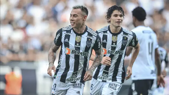 Com a cabeça nas Copas, Atlético-MG enfrenta o Grêmio em jogo atrasado do Brasileirão