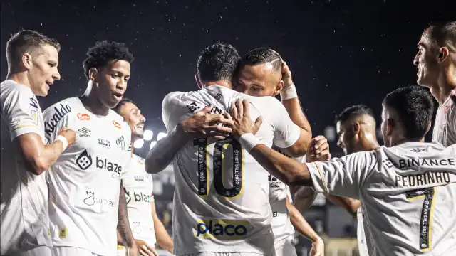 Santos faz confronto direto com o Mirassol na Vila Belmiro por paz no G-4 da Série B