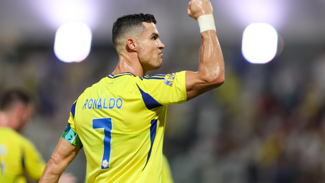 Cristiano Ronaldo recorre às redes sociais para encontrar torcedor que viralizou na internet