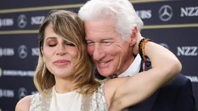 Richard e Alejandra Gere protagonizam momento romântico na Suiça