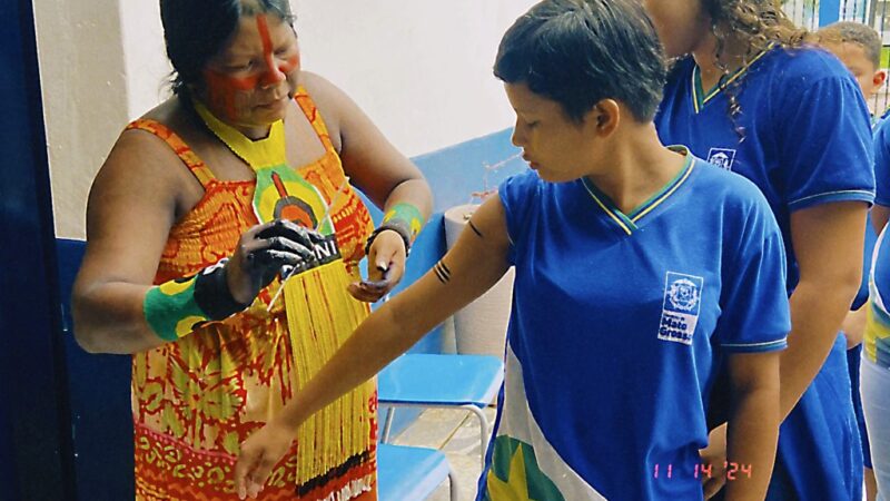 Escola estadual de Colíder organiza sarau em alusão ao mês da consciência negra