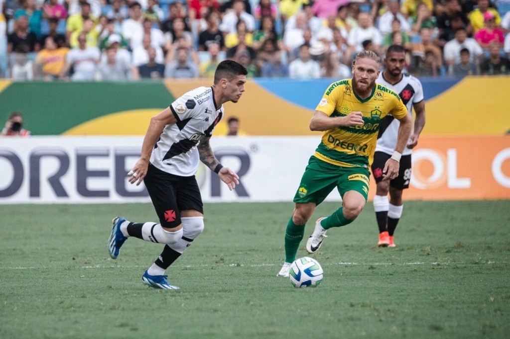 Inscrições para sorteio do Nota MT para o jogo do Cuiabá e Vasco terminam nesta sexta-feira (29)