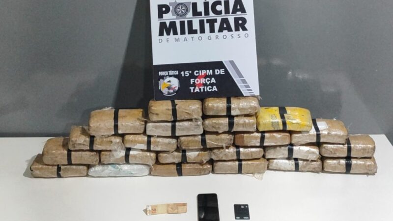 PM prende quadrilha por tráfico, apreende 23 tabletes e 44 porções de entorpecentes