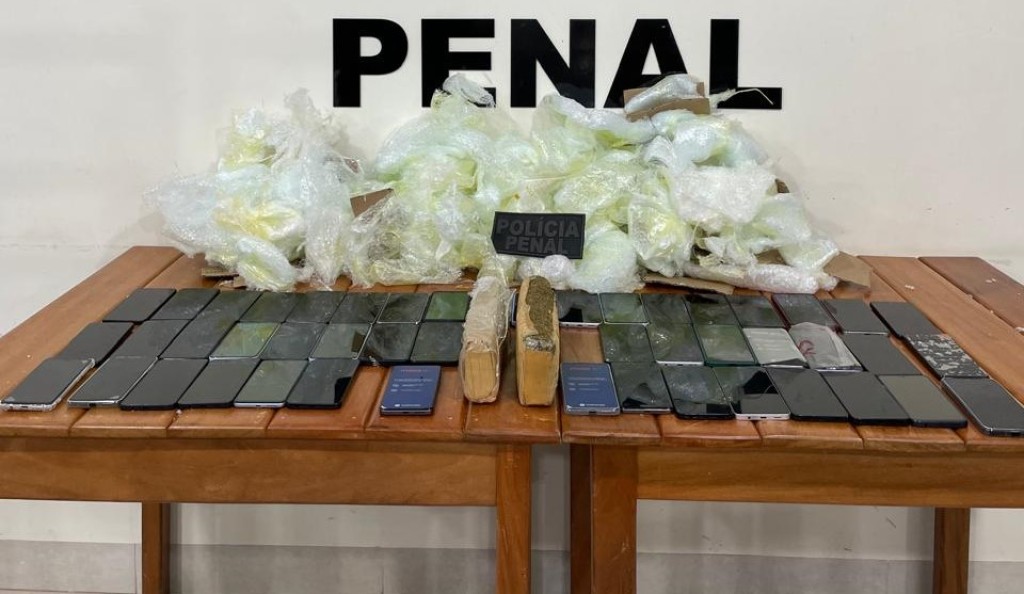 Polícia Penal apreende 48 celulares, entorpecentes e causa prejuízo ao crime de R$ 450 mil