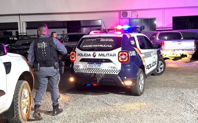 Adolescente é detido com revólver e porções de pasta base e skunk em Sorriso