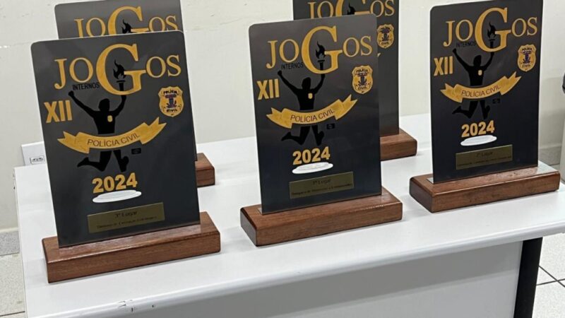Acadepol entrega trofeús aos 5 primeiros colocados da XII edição dos Jogos Internos