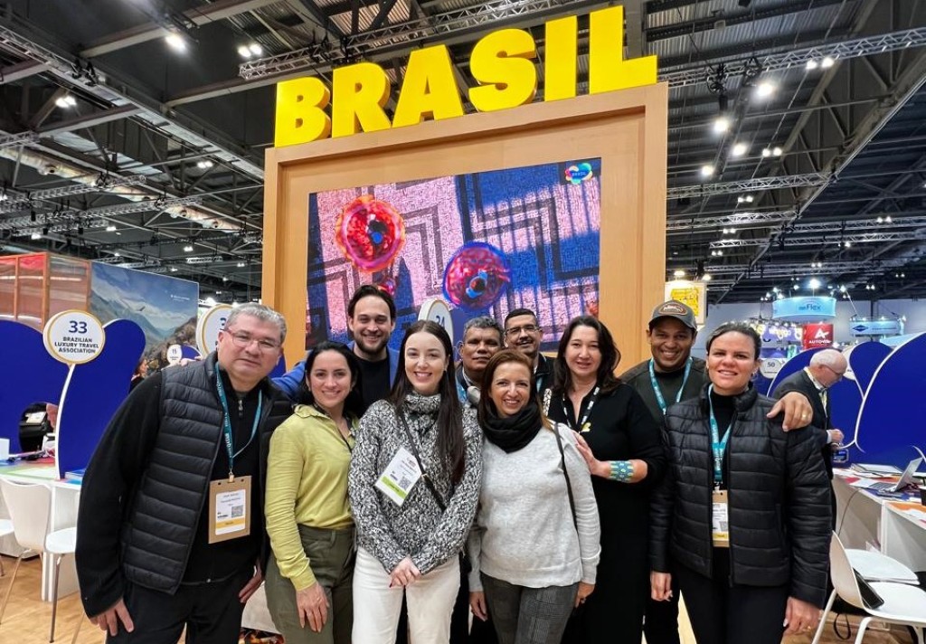 Empresários de MT lançam rota para observação de primatas em feira de turismo em Londres