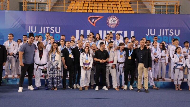 Atletas com deficiência de MT competem em Mundiais de Para Jiu-Jitsu na Grécia e nos Emirados Árabes Unidos