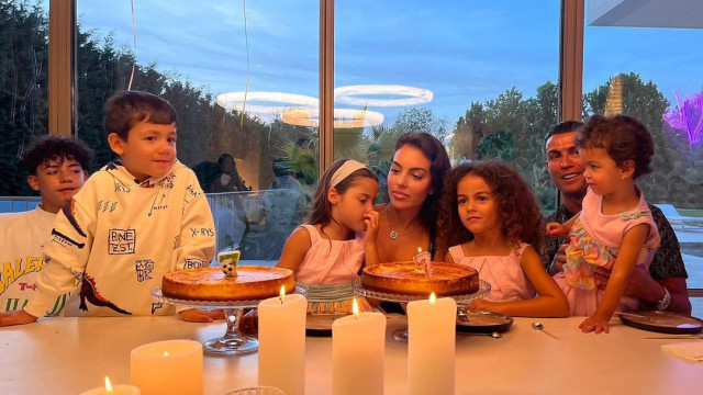 CR7 comemora aniversário de sete anos da filha; veja as fotografias