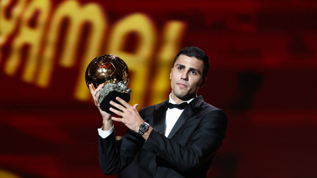 Rodri diz que Vini Jr. seria o terceiro na Bola de Ouro e afirma: ‘Ganhei pela regularidade’