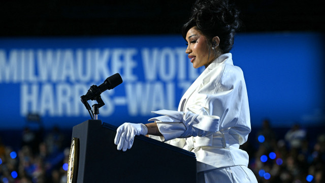 Cardi B sobre Kamala Harris: "Acredito em cada palavra que diz"