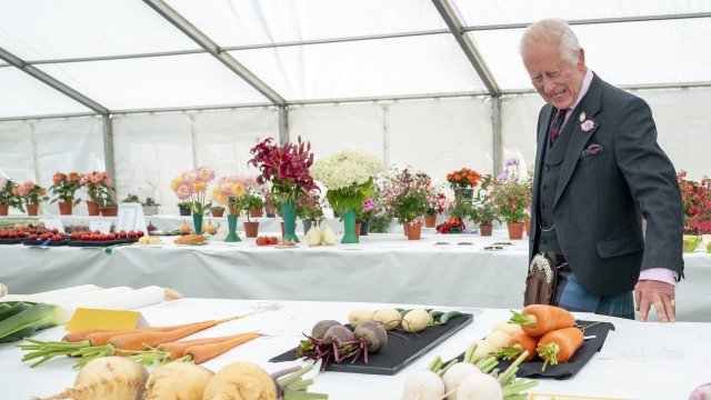 As comidas proibidas pelo Rei Charles no Palácio