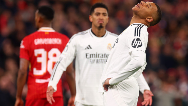 Bellingham pede para não tocarem para Mbappé: ‘Está jogando contra’