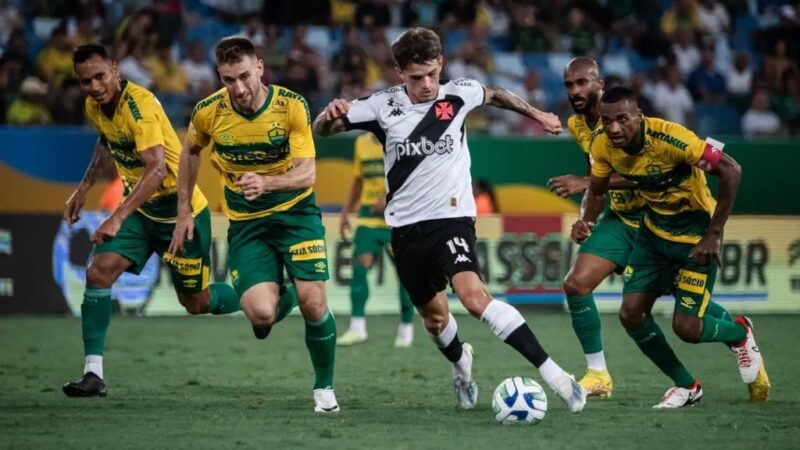 Nota MT leva torcedores para jogo entre Cuiabá e Vasco na Arena Pantanal