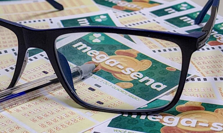 Mega-Sena acumula e prêmio vai para R$ 27 milhões