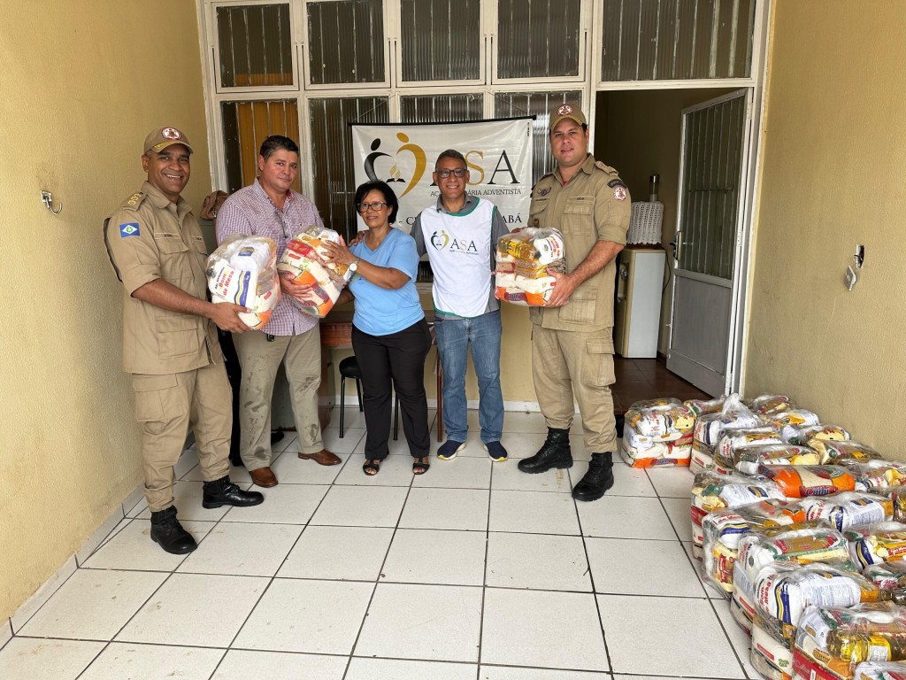 Corpo de Bombeiros doa 2 toneladas de alimentos a instituições filantrópicas de Cuiabá