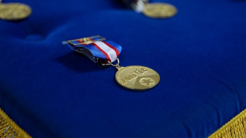 Politec homenageia servidores e autoridades com entrega de medalhas nesta terça (03.12)