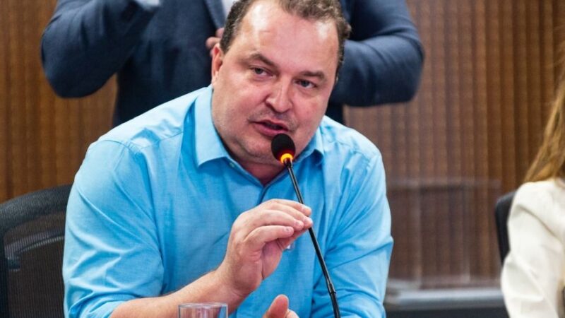 Max critica extinção, mas diz que autarquia não cumpria a função