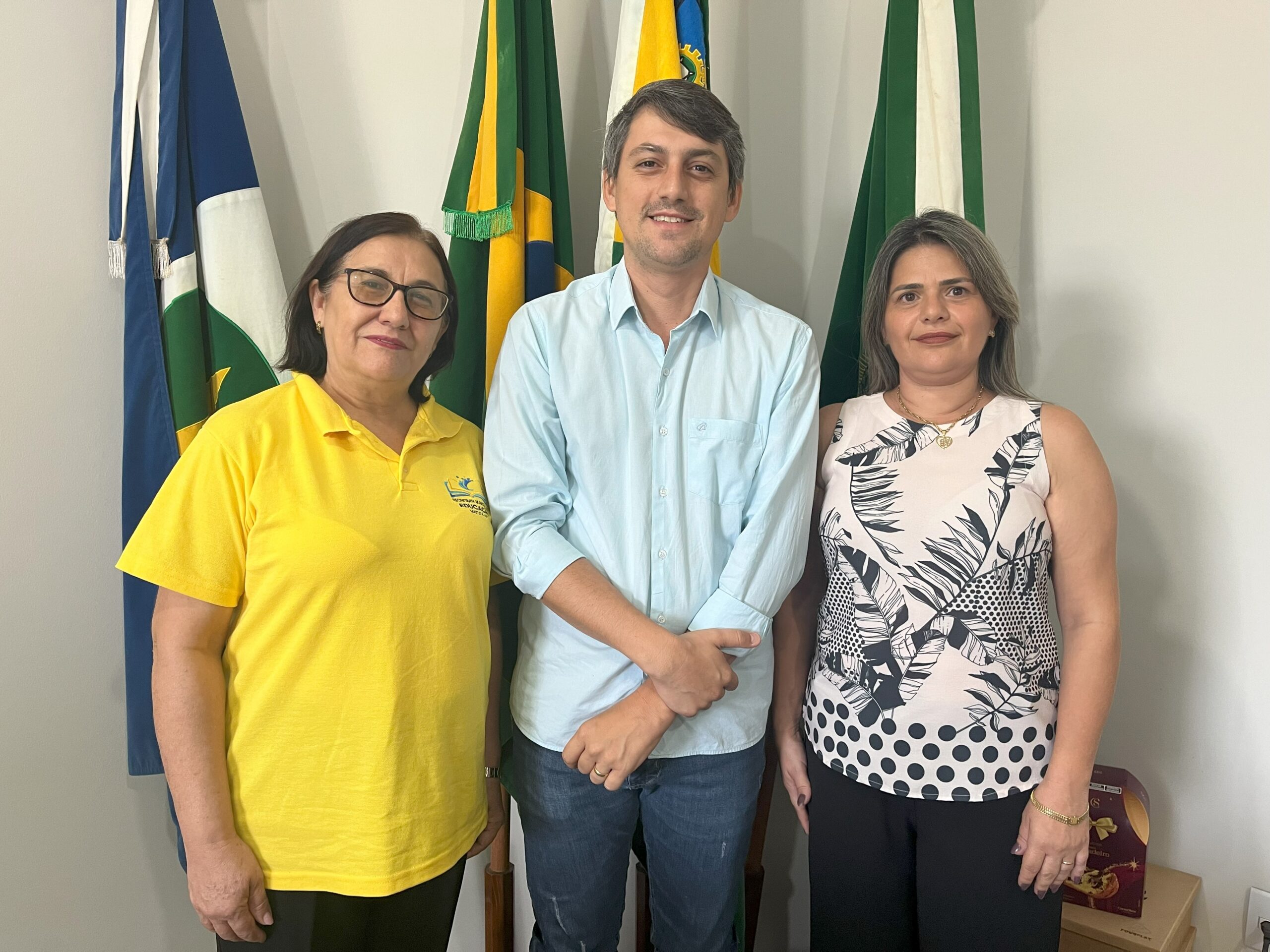 Prefeito Bruno Mena anuncia nova secretária de Educação de Matupá para 2025