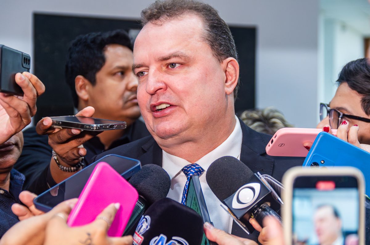 Max: Governo busca solução e AL precisa dar voto de confiança
