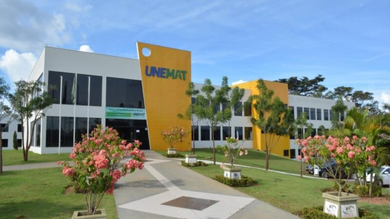 Mais de 6,5 mil candidatos fazem o vestibular da Unemat neste domingo (08)