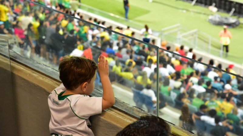 Confira o resultado do sorteio que levará oito autistas à partida entre Cuiabá e Vasco neste domingo (08)