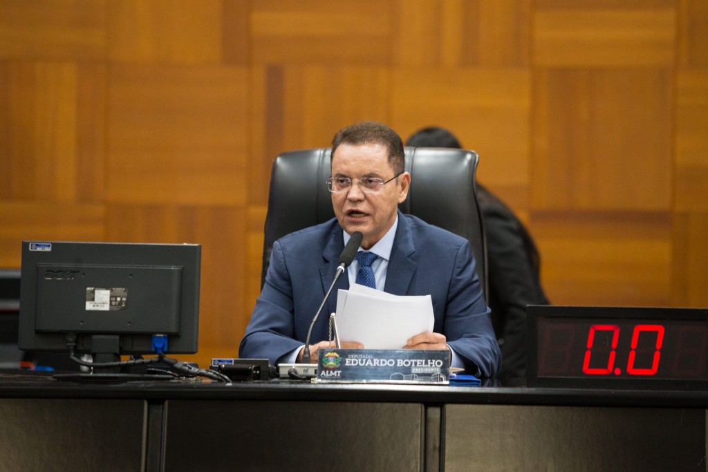 Botelho destaca projeto para modernização de emendas finalista do Prêmio Unale