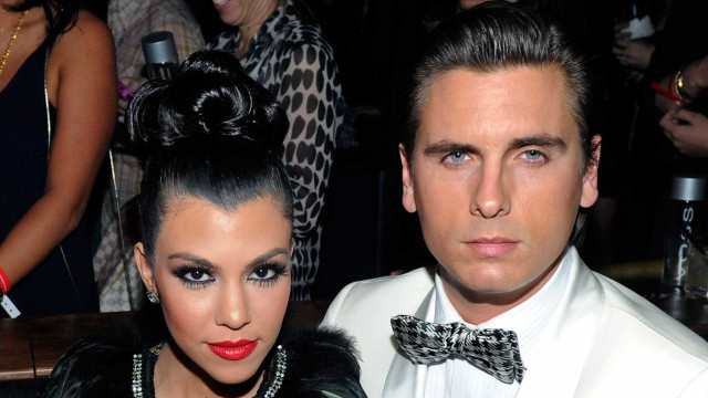 Ex de Kourtney Kardashian dá carro de meio milhão ao filho de 15 anos