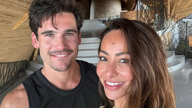 Sabrina Sato diz ter leite após perder bebê que esperava de Nicolas Prattes