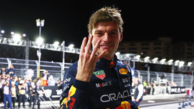 Verstappen prevê ‘luta apertada’ em 2025 e diz que Red Bull merecia o título de construtores
