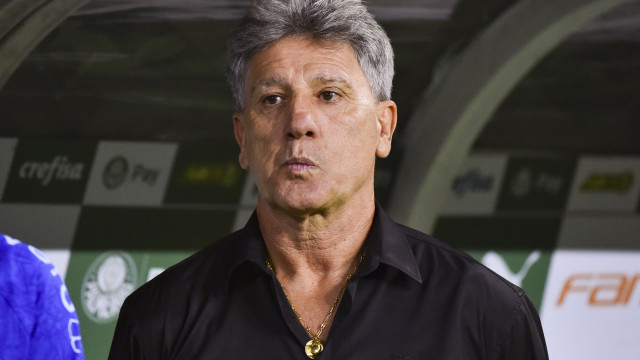 Renato Gaúcho detona presidente de associação de jornalistas: ‘É um idiota, um delinquente’