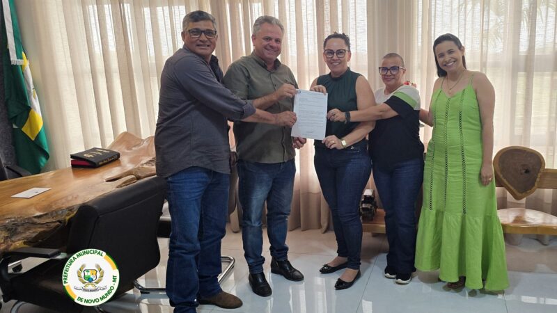 Prefeitura convoca SINTEP para oferecer aumento salarial e novos benefícios a educação municipal.