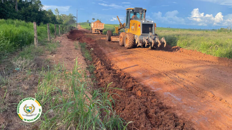 Secretaria de Obras está realizando cascalhamento na linha do shimitz