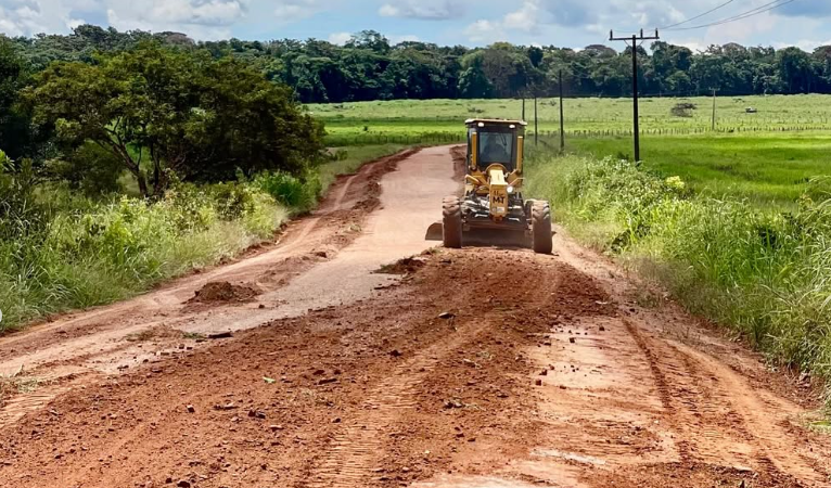 Recuperação da Estrada Municipal E-60 é Prioridade em Matupá/veja o vídeo