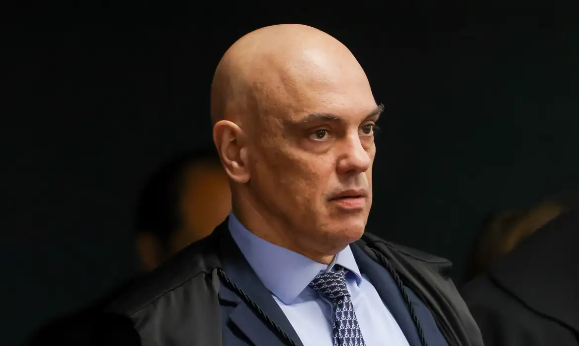 Moraes absolve pessoa em situação de rua presa por atos golpistas