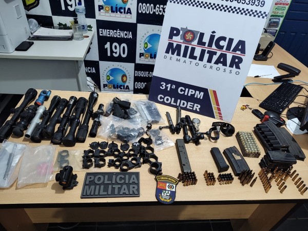 Polícia Militar de Colíder apreende grande quantidade de munições, lunetas e carregadores