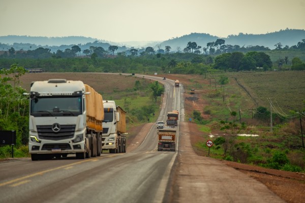 Via Brasil BR-163 informa a programação semanal de obras