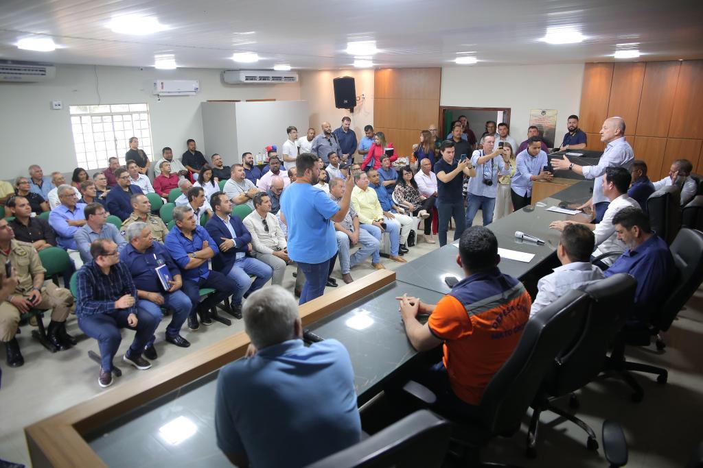 “Com vice-governador, temos esperança e certeza de que nossos problemas serão resolvidos”, afirma prefeita de Nova Maringá
