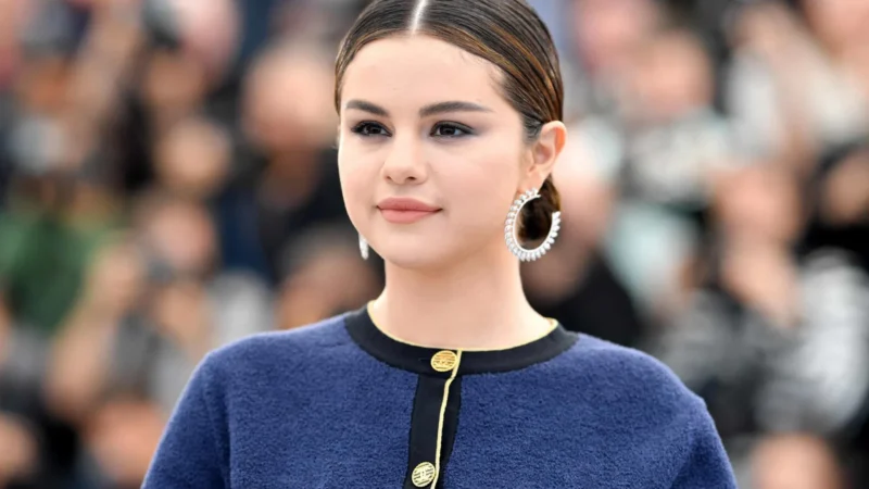 Selena Gomez chora por deportados mexicanos