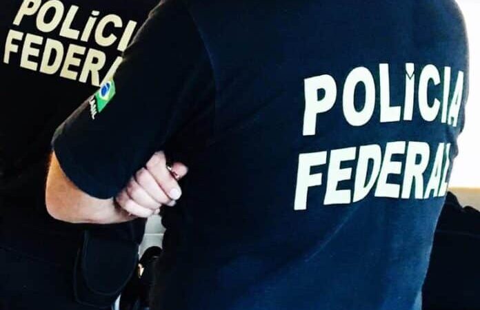 Mulher é alvo da PF por abuso sexual infantil ao fotografar o próprio filho em MT