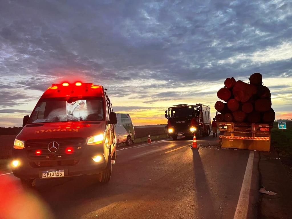 Corpo de Bombeiros socorre vítima de acidente na MT-220